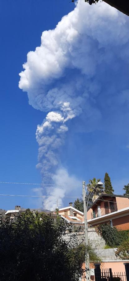 B&B Alle Falde Dell'Etna Zafferana Etnea Luaran gambar